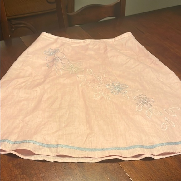 Floral Embroidered A-Line Skirt - Picture 7 of 9